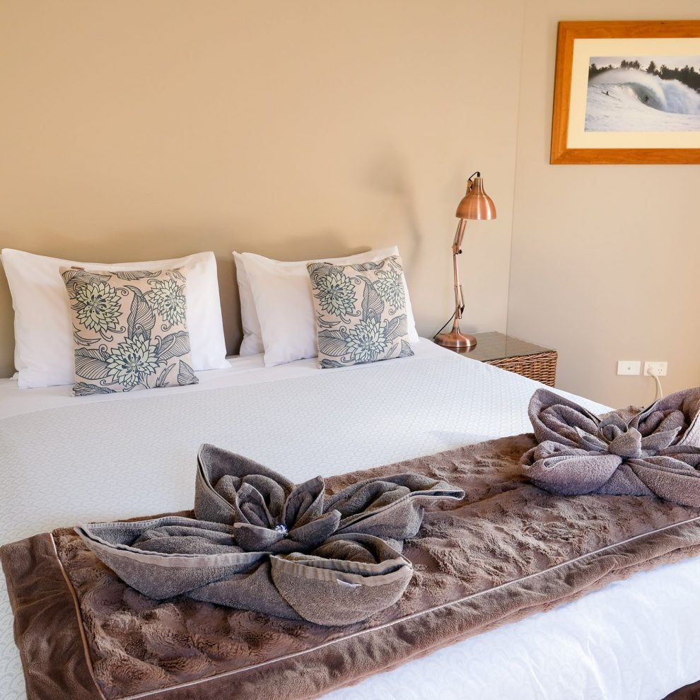 Whitesbeach Coach House 2