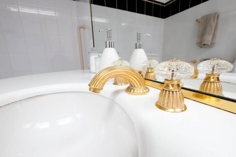 Whitesbeach Guesthouse - Luxury Bathroom